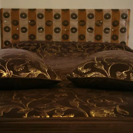 Aymini Otel 2*
